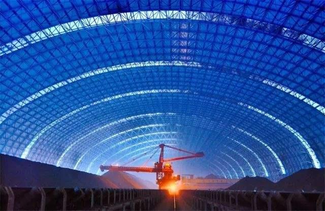 个旧亿优钢构工程师为您解析原料场封闭技术的特点和类型